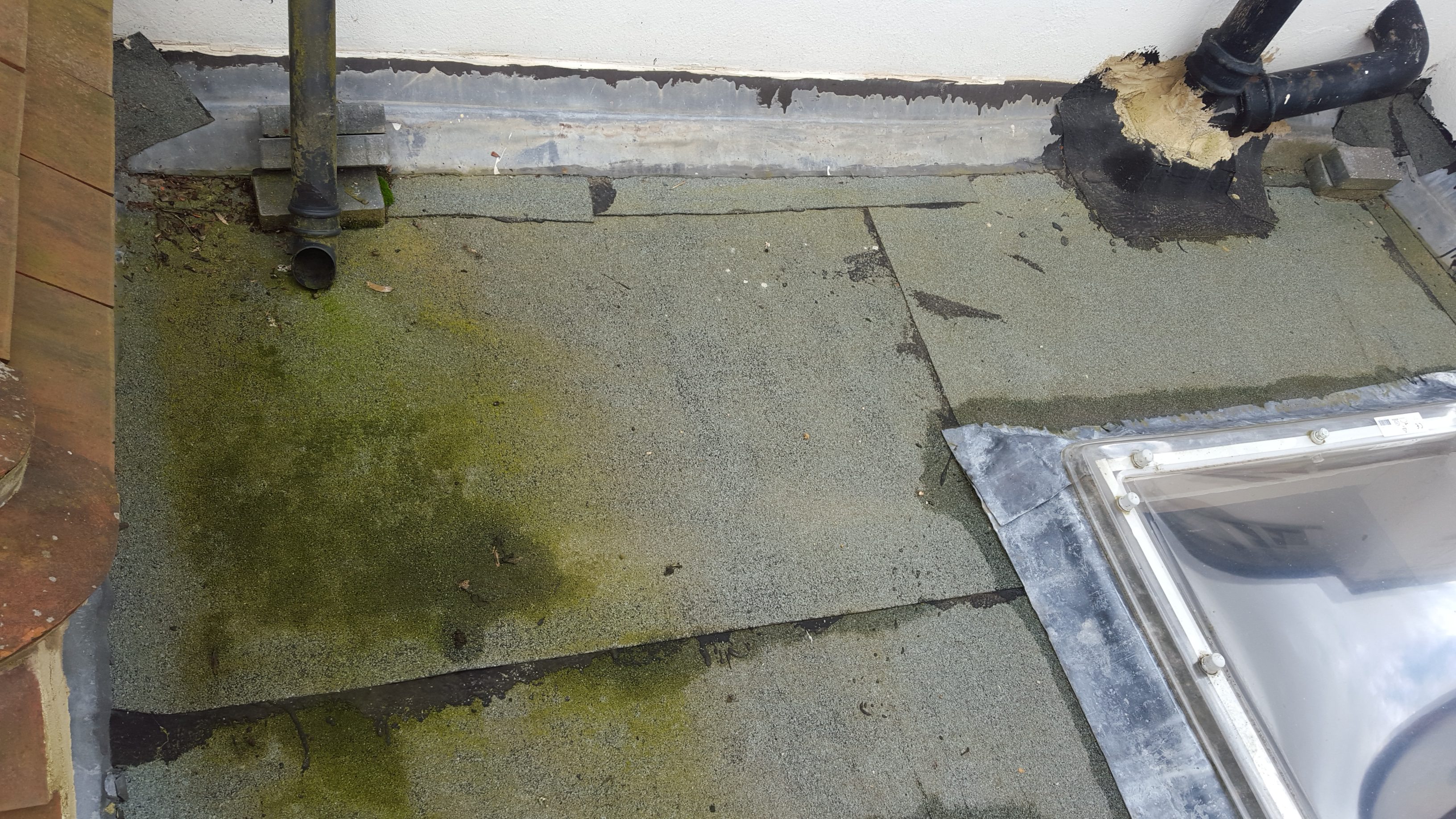 An Awful Flat Roofing Job Explained - Watchdog Roofing Project